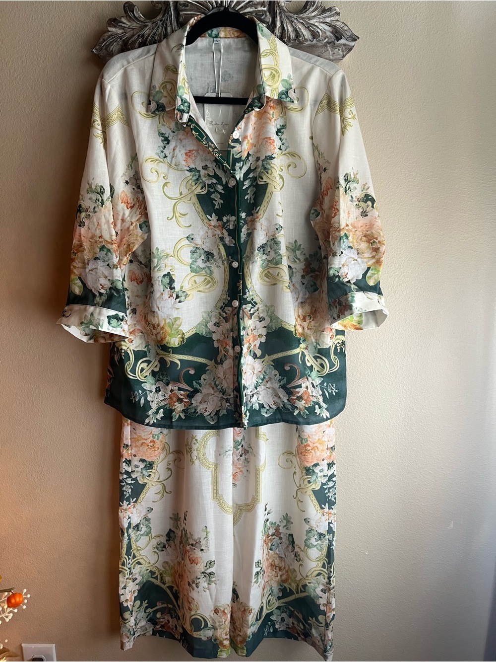 Floral Green and Cream Women's Pajama Set